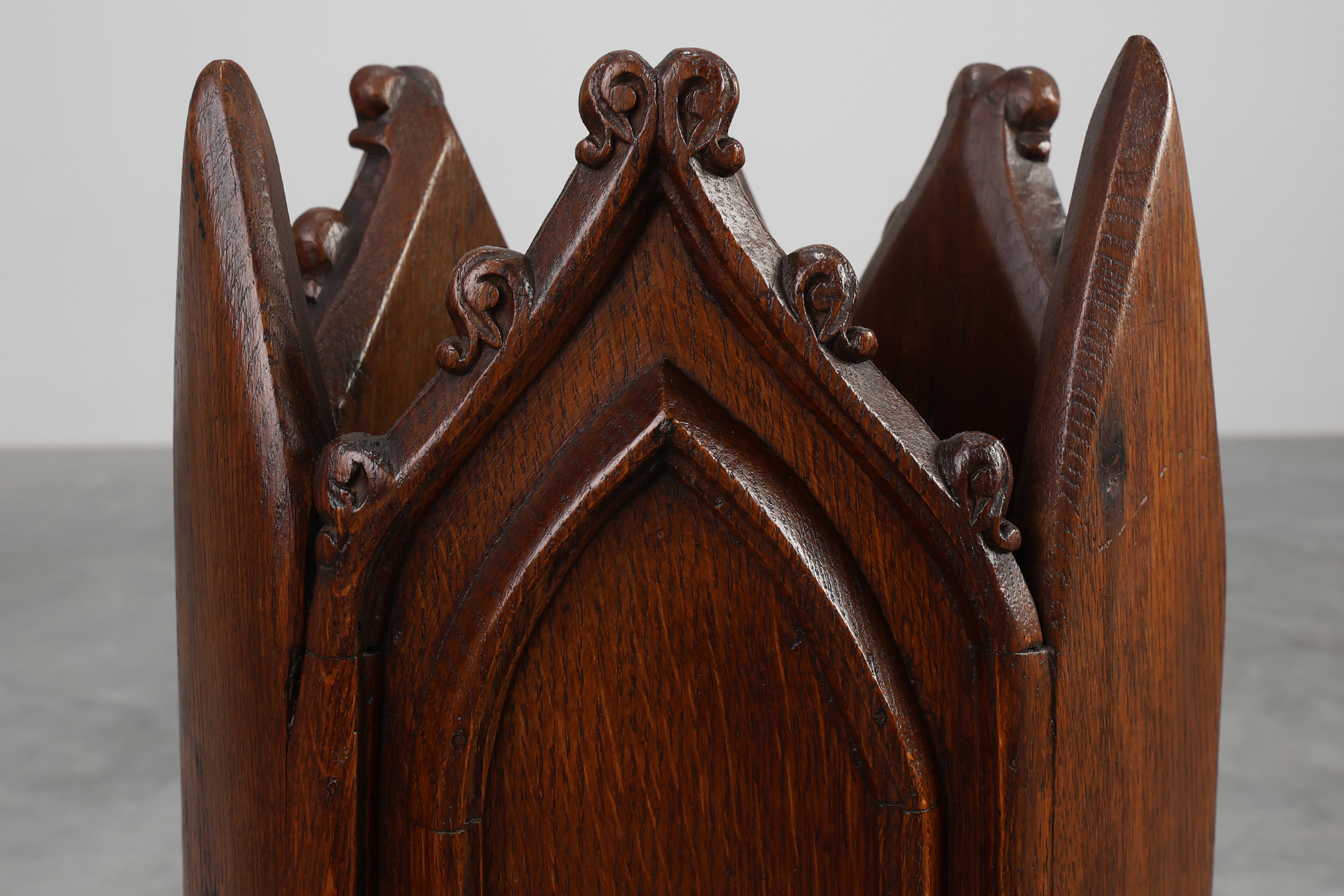 Neo-Gothic Oak Umbrella Stand with Sculptural Carving, France, 19th Centurythumbnail